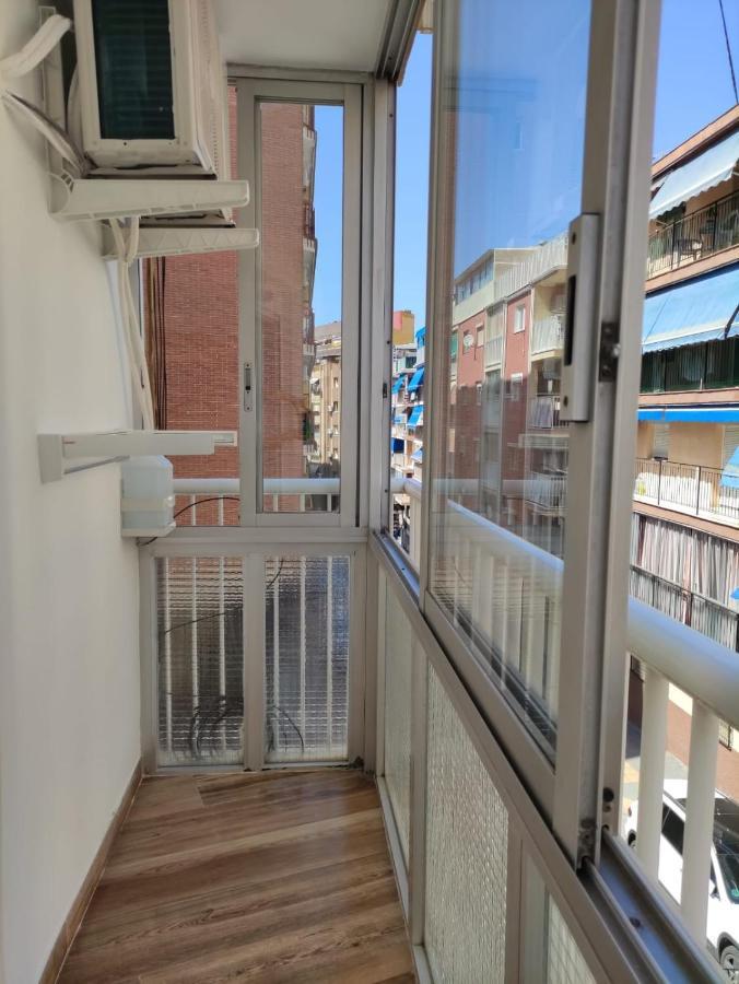בנידורם Solymar Poniente Apartamento Recien Reformado A 3 Min De Playa Poniente Y Del Centro Parking Opcional מראה חיצוני תמונה